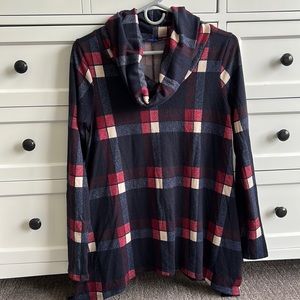 Tunic length plaid top (size medium)